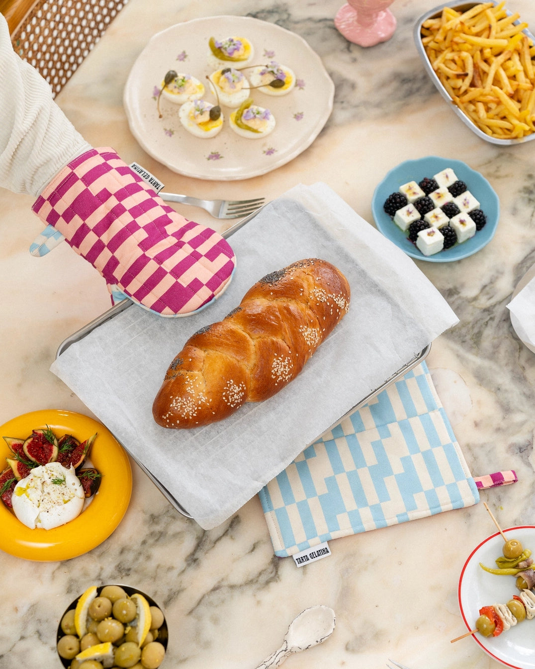 Tarta Gelatina Oven Mitt - Berry Jam