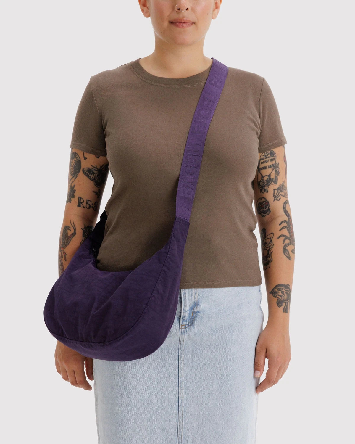 Baggu Medium Crescent Bag - Fig