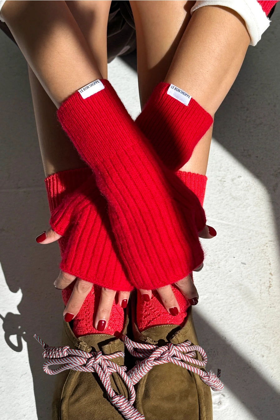 Le Bon Shoppe Cashmere Wrist Warmers - Red