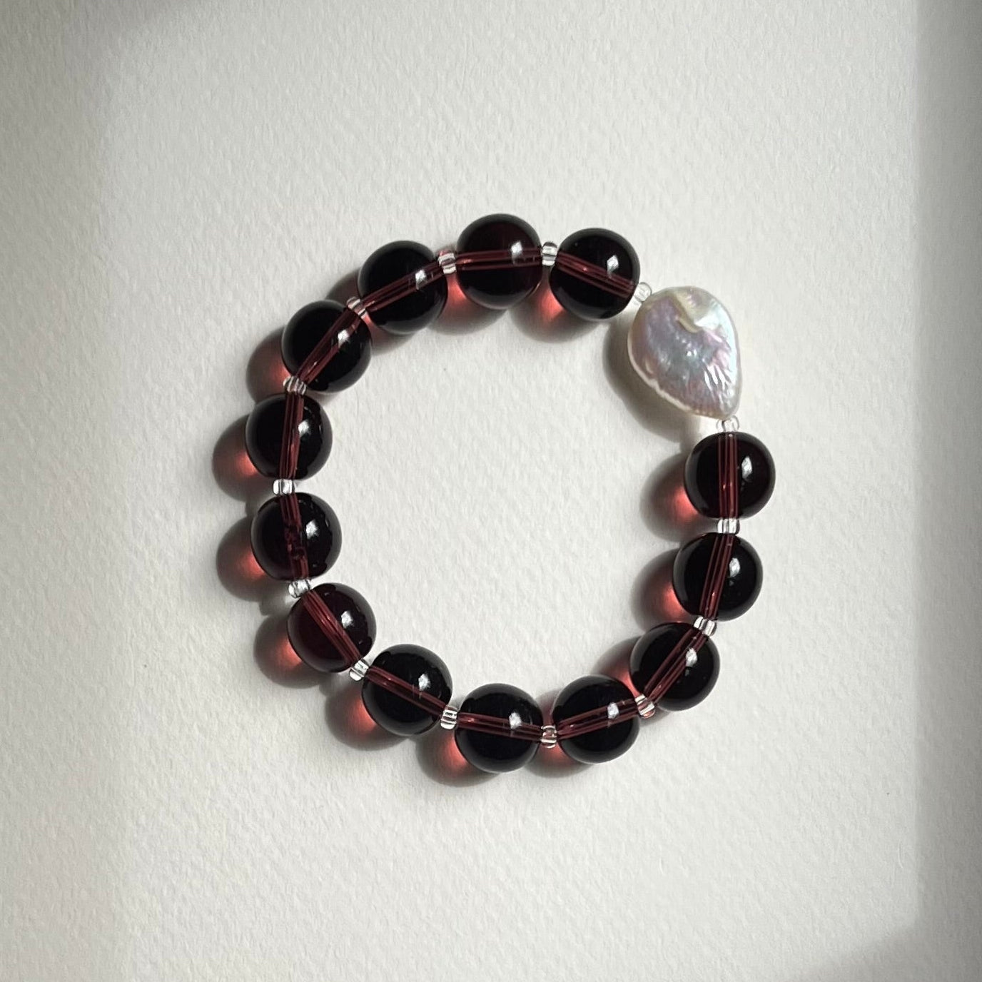 Hattie Buzzard Bracelet - Aubergine Pearl