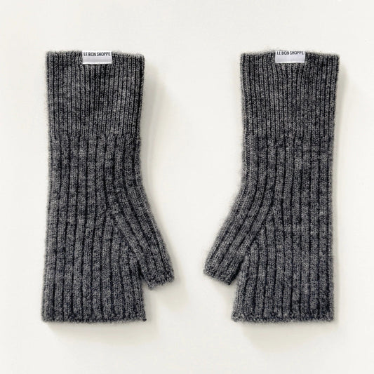 Le Bon Shoppe Cashmere Wrist Warmers - Charcoal
