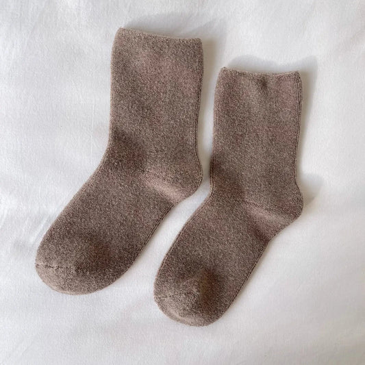 Le Bon Shoppe Cloud Socks -   Frappe