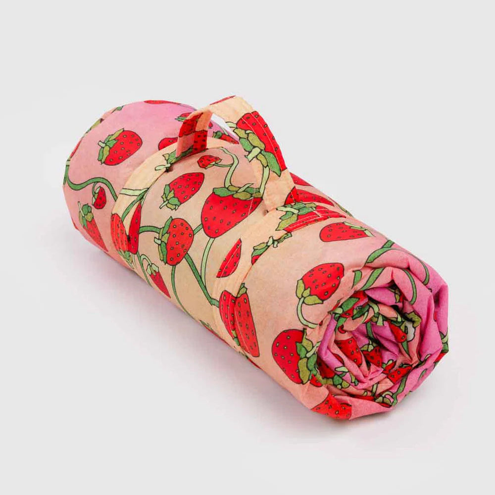 Baggu Picnic Blanket - Strawberry Blossom