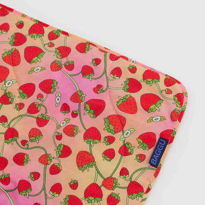 Baggu Picnic Blanket - Strawberry Blossom