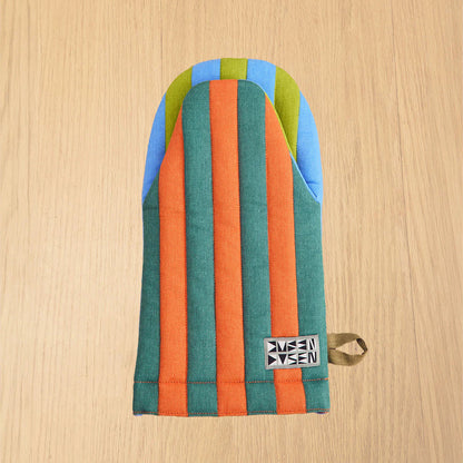 Dusen Dusen Oven Mitt - Grasshopper