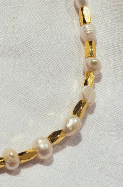 Blóma! Vanille Pearl Necklace