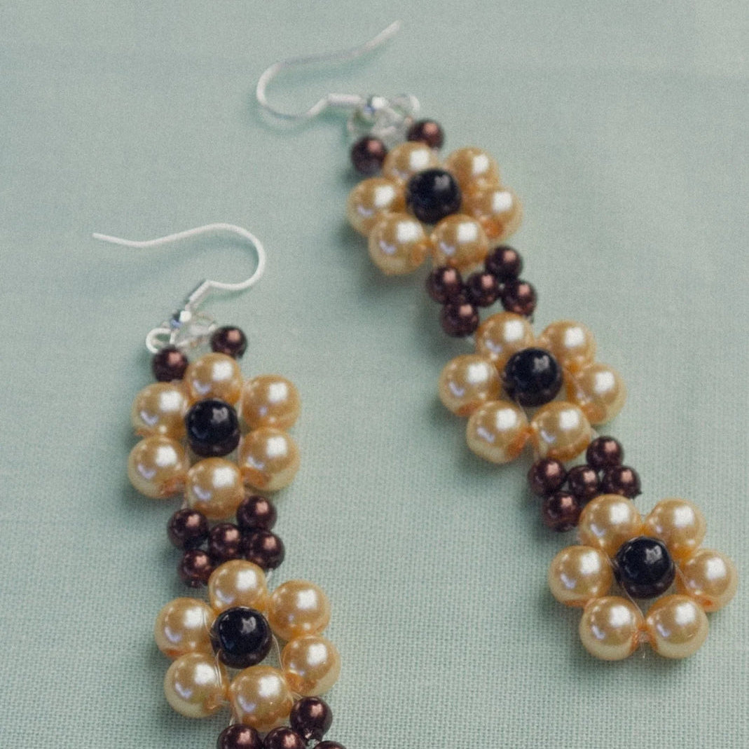 Blóma! Autumn Daisy Earrings