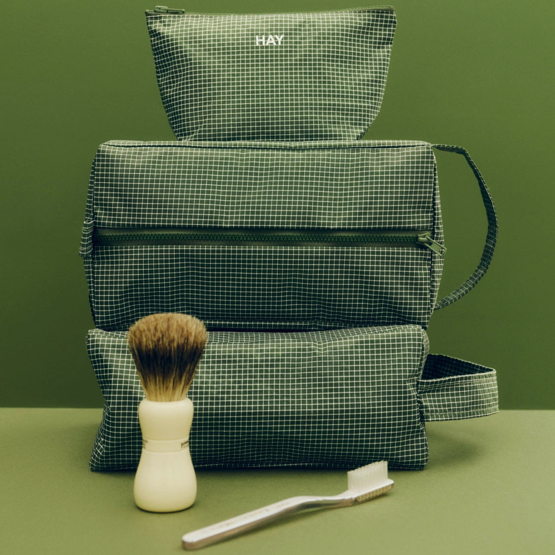 Hay Grid Wash Bag