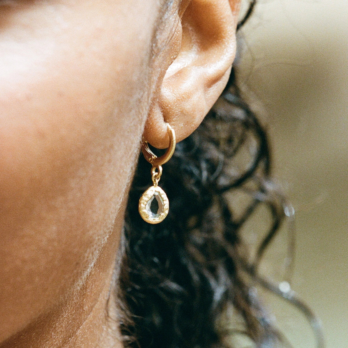 Agapée Lysia Crystal Earrings