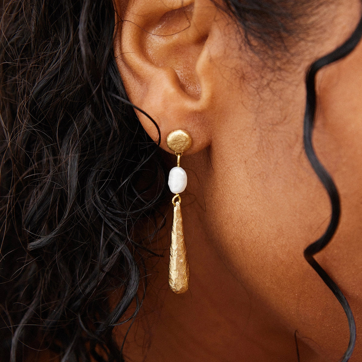 Agapée Esmée Earrings